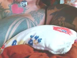 liquidfire webcam model stream image