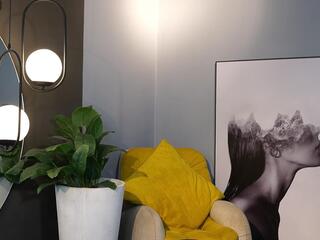 Tian Brooks webcam model stream image