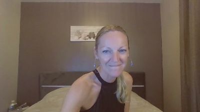 sisensuelle webcam model stream image