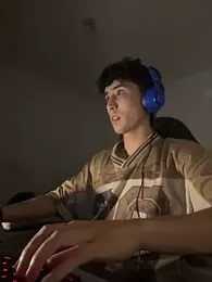 gojo_satoru_18 webcam model stream image