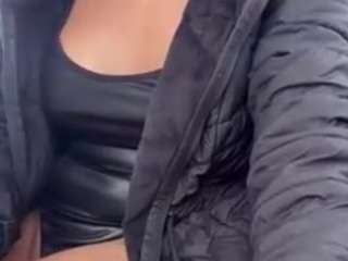 naughtyfriends webcam model stream image