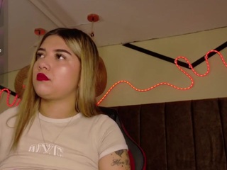 natashaa-black webcam model stream image