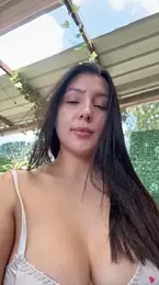 licky_lu webcam model stream image