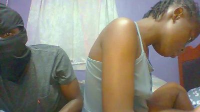 Spicyitcouple webcam model stream image