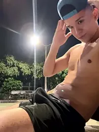 outdoors11 webcam stripchat model stream image