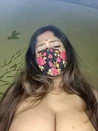 Love143A webcam model stream image