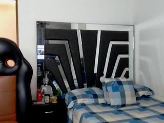 Noah Harris webcam model stream image