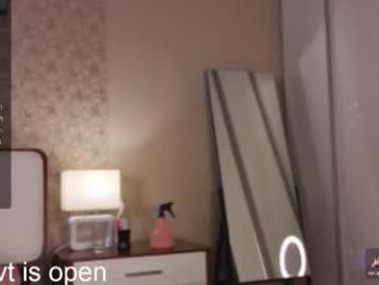 elina_wilgauch webcam model stream image