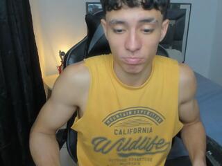 Enzo Slora webcam model stream image