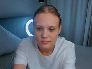 vivianthom webcam model stream image