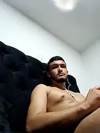 mosmar_20 webcam stripchat model stream image