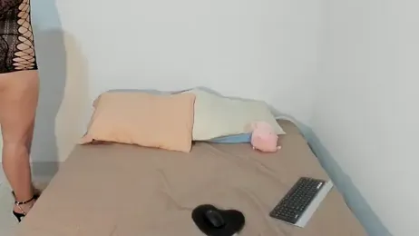 Elle_Lee_ webcam model stream image