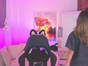 nataasha___ webcam model stream image