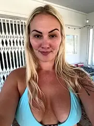 NastyMilf_ webcam model stream image