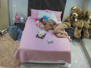 voyeurcam-casa-salsa-bedroom-3 webcam model stream image