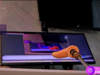 Im-your-love webcam model stream image