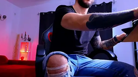 MightyAaron66 webcam model stream image