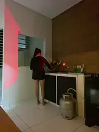 KiaraCut webcam model stream image
