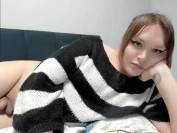 yomoyoo webcam model stream image