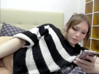 yomoyoo webcam model stream image