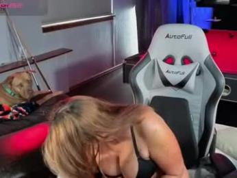 derrick_and_brittany webcam model stream image