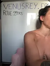 venusrey_ webcam model stream image