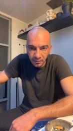 domnuozfutura webcam cam4 model stream image