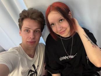 BrainAndCornelia webcam model stream image