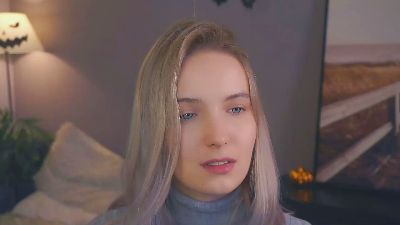 MitzieParonto webcam cam4 model stream image