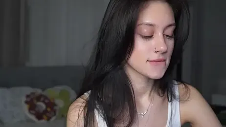 MarvisKuhIo webcam stripchat model stream image