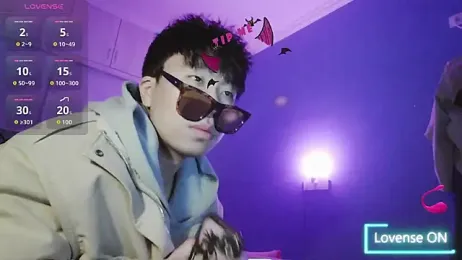 shuai321 webcam model stream image
