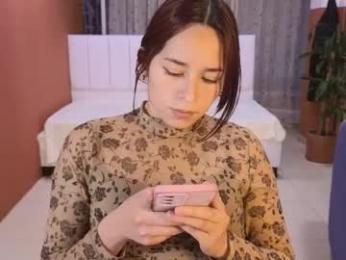 alaia_skater webcam chaturbate model stream image