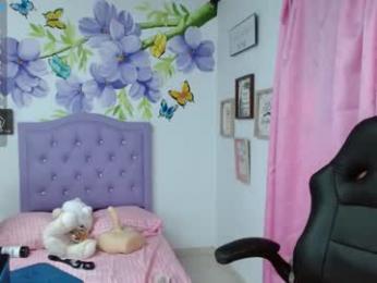 briathomas webcam model stream image