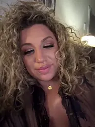 miamellycious webcam model stream image