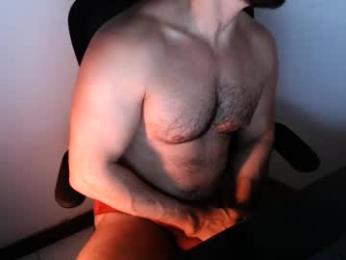 beard_top_guy webcam model stream image