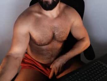 beard_top_guy webcam model stream image