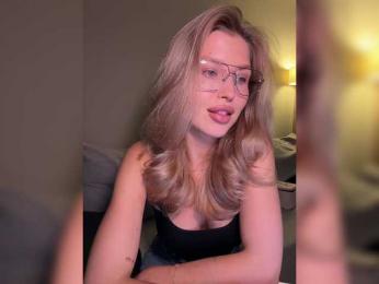 sweetpeach77 webcam model stream image