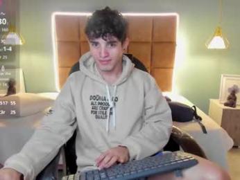 alejootwink webcam model stream image