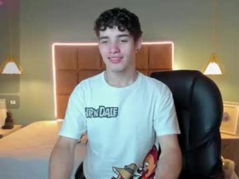 alejootwink webcam model stream image