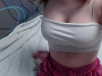 GoddessLerachka webcam model stream image