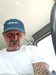 Hotbodyscottie webcam model stream image