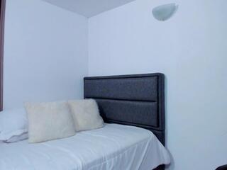 Tatan Uribe webcam model stream image