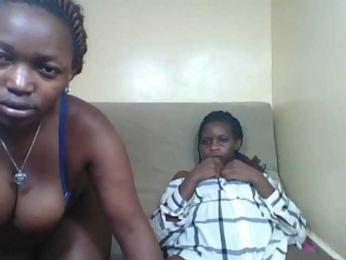 Badsgirles webcam bongacams model stream image