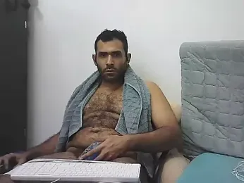 AlphaLatinoBear webcam model stream image
