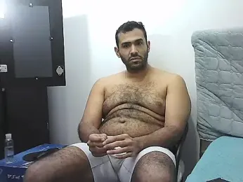 AlphaLatinoBear webcam model stream image