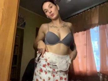 GMA-Molly webcam model stream image