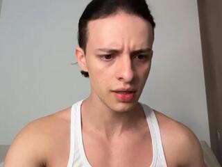 Walker Brown webcam model stream image