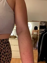 Chloe-taa webcam model stream image