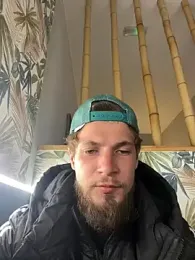 jimmyy_ webcam model stream image