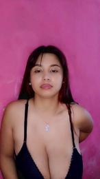 Shopiashe webcam model stream image